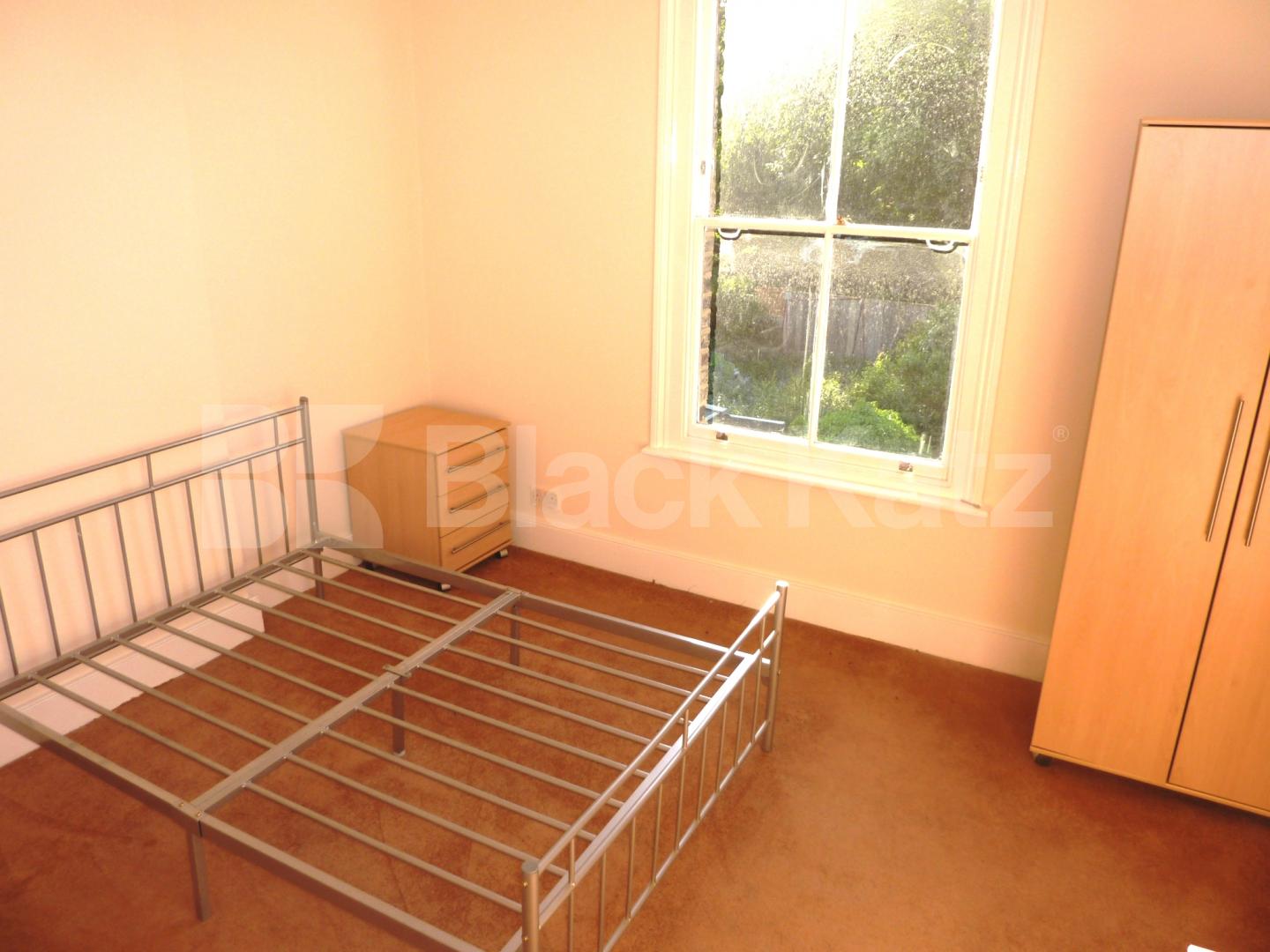 			NEW INSTRUCTION!, 1 Bedroom, 1 bath, 1 reception Flat			 Freegrove Road, CALEDONIAN ROAD